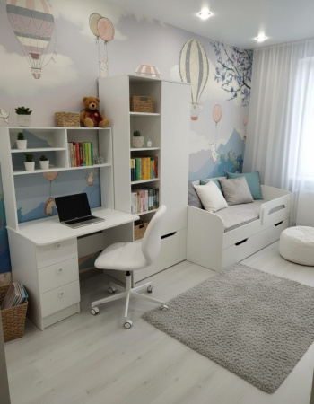 Стол с надстройкой коллекции Умка NEW (ручки - дуб) от Династия Kids