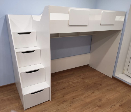 Комплект мебели: кровать-чердак Мозаика-2 + стол Умка + комод Умка  от Династия Kids